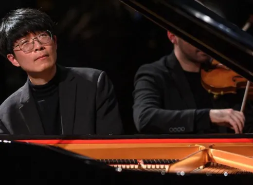 Pin-Hong Lin